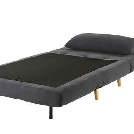 לינה וארוחת בוקר Zara